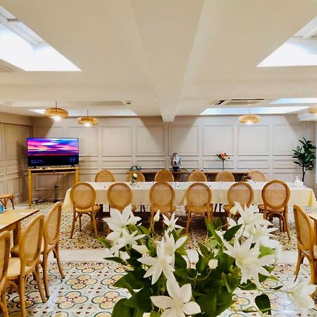 Regent Ramkhamhaeng 22 Hotell Bangkok Exteriör bild