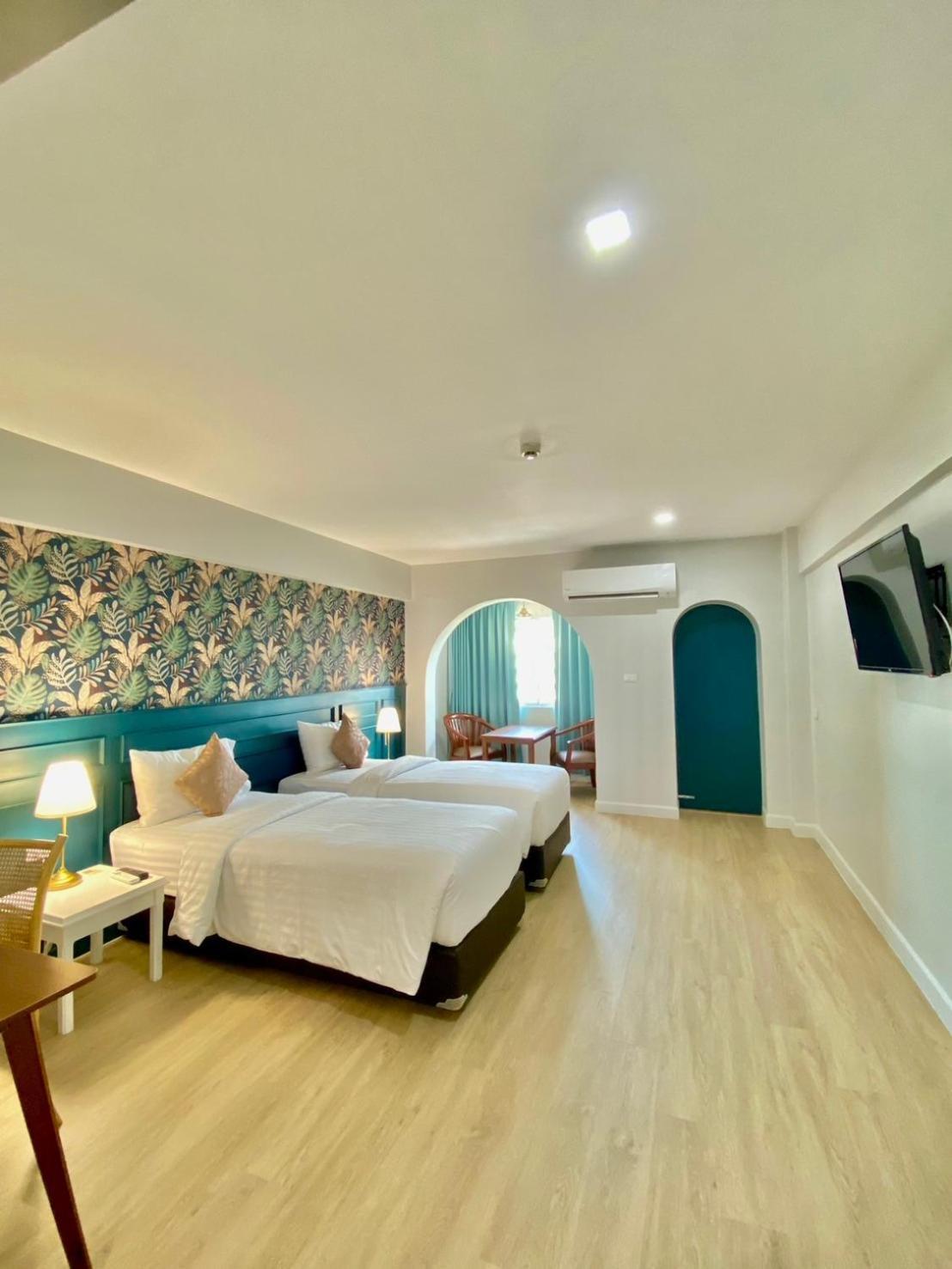 Regent Ramkhamhaeng 22 Hotell Bangkok Exteriör bild
